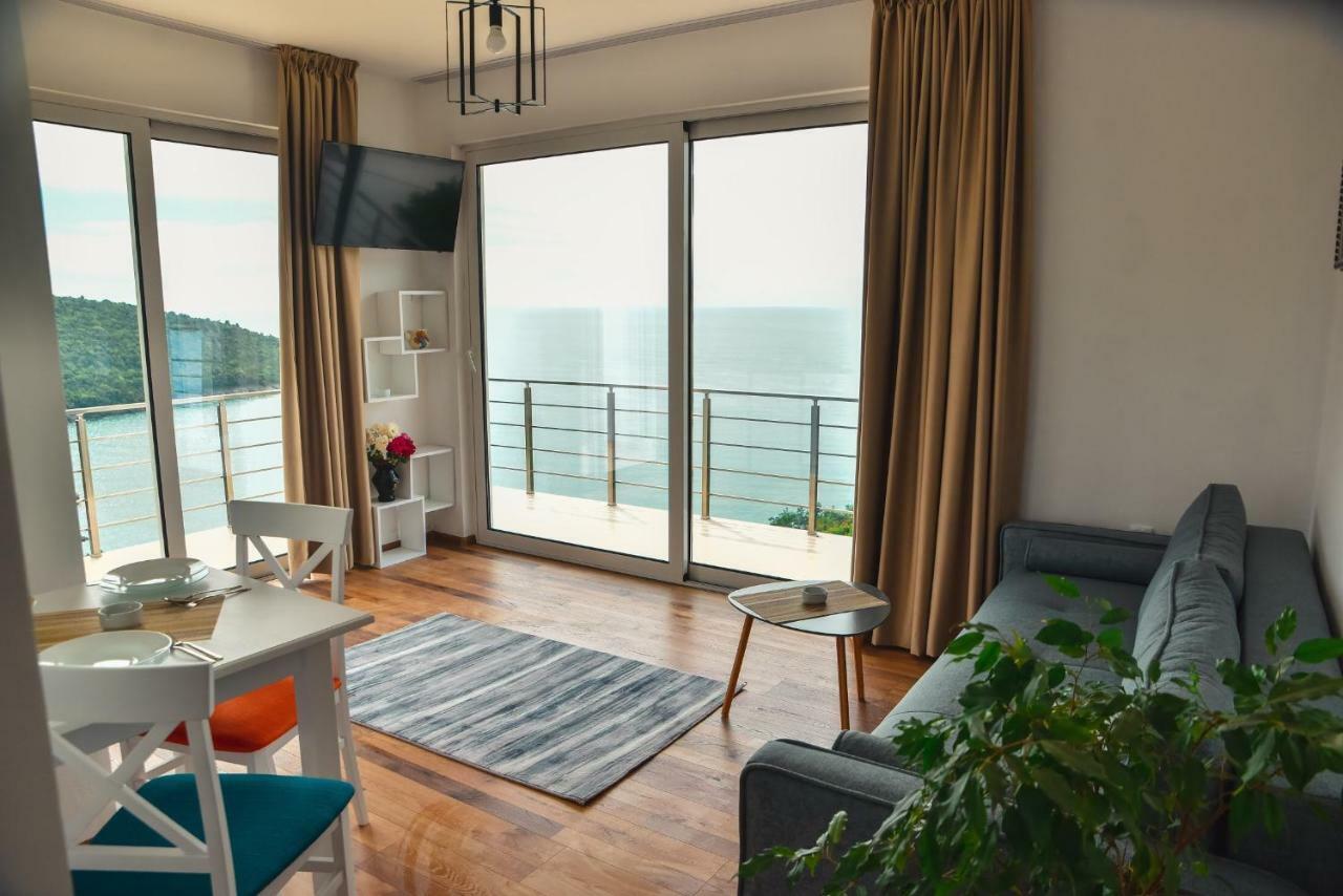Apartments Blue Heaven Ulcinj Buitenkant foto