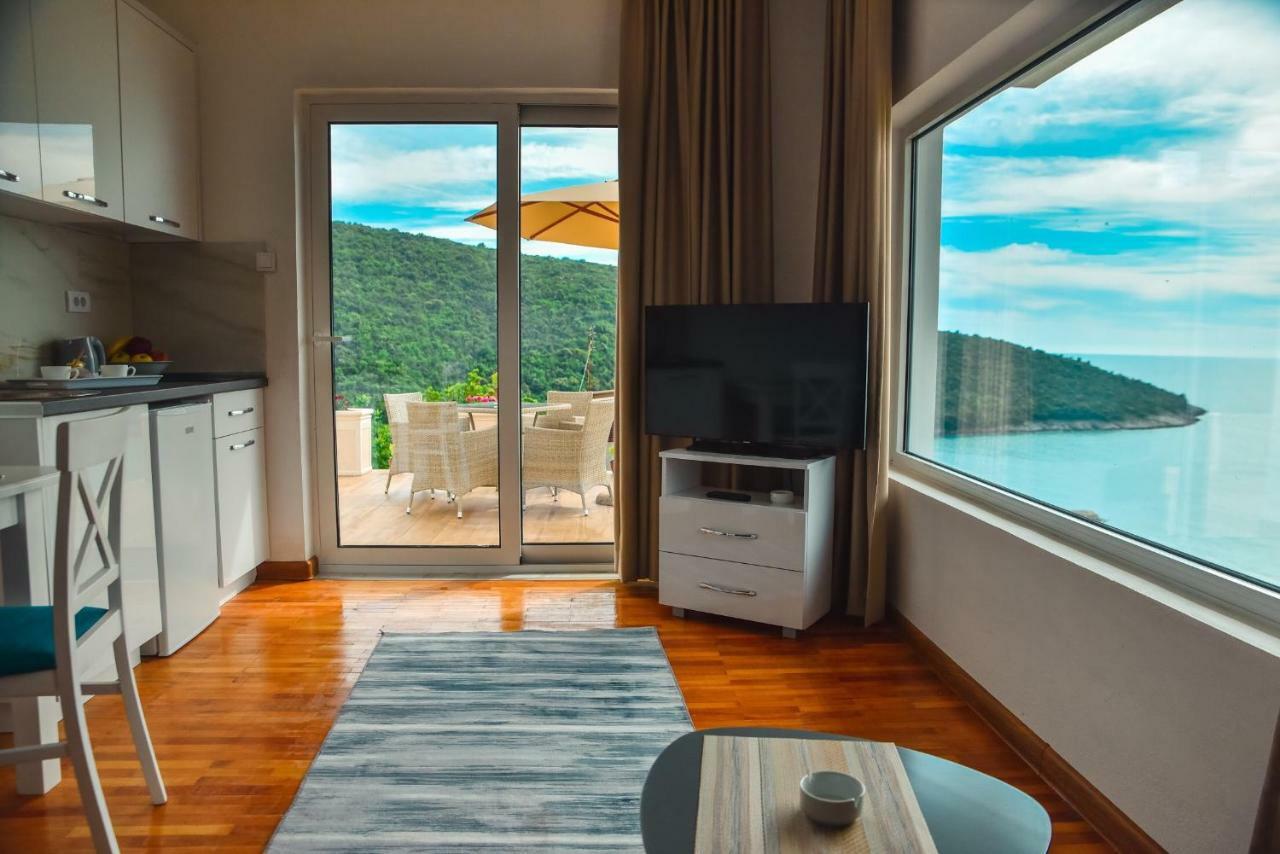 Apartments Blue Heaven Ulcinj Buitenkant foto